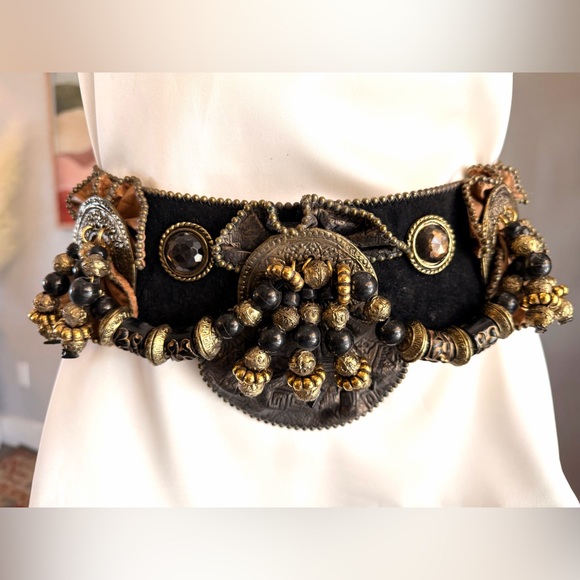 Leatherock Black and Gold Embellished Belt